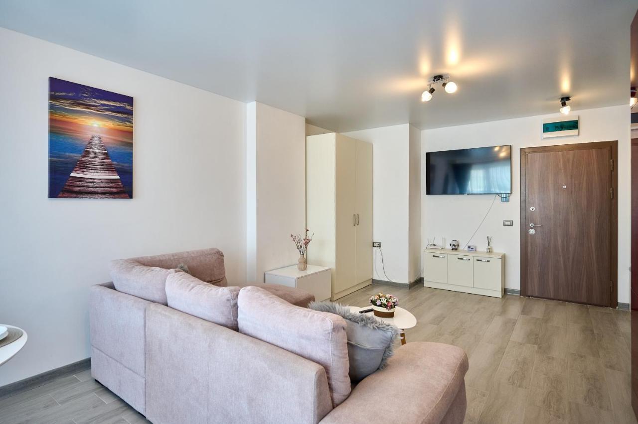 Apartamento Palmas - Pool By N10 Năvodari Exterior foto